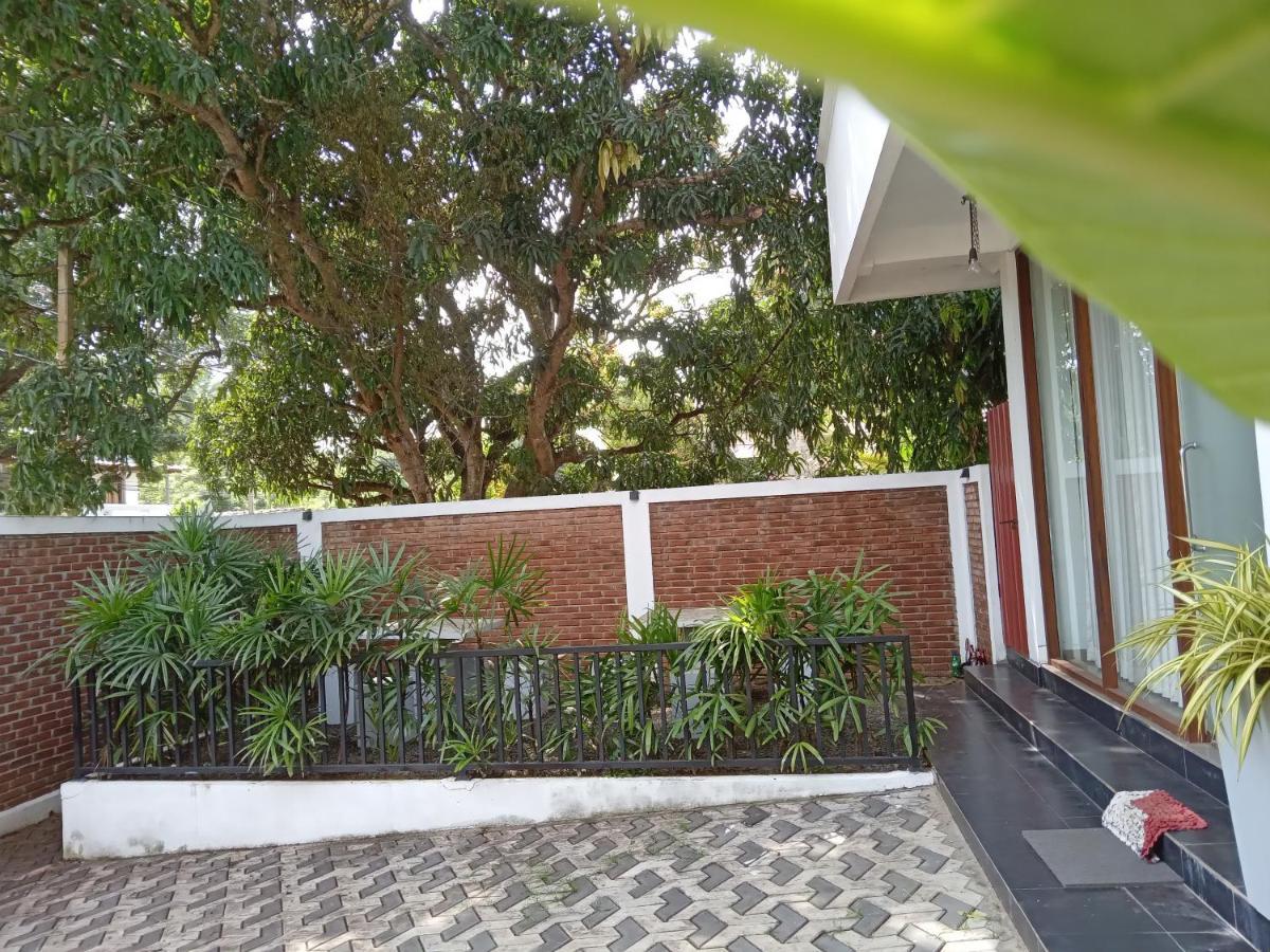اوداوالاوي Elephant Park Family Bungalow المظهر الخارجي الصورة